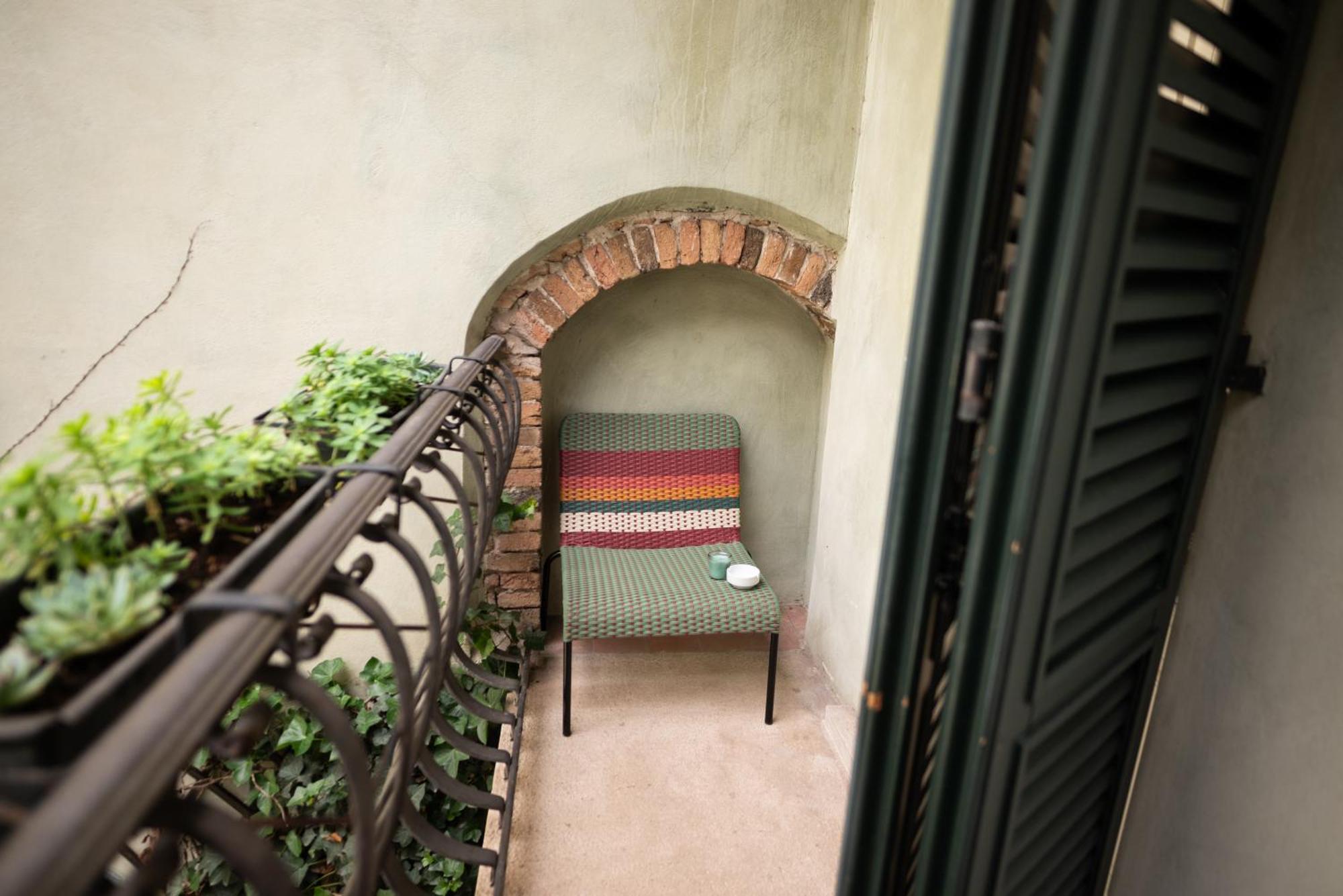 Suite N7 - Rifugio D'Epoca Con Posto Auto Brescia Exterior photo